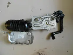Audi A8 Öljynjäähdytin OEM 057117021P 057117021J