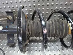 Etujousi oikea OEM S26309769 Renault