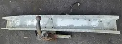 Peräkärrykoukku Saab OE 4737433 - Takapuskuri