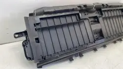 Grille d'aération avant OEM A2135002300 Mercedes Classe E