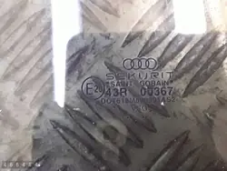 Audi A8 dörrglas OEM e20 43r00367 - Begagnad