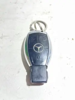 Llave o tarjeta Mercedes-Benz GL X164 OEM AFS33013