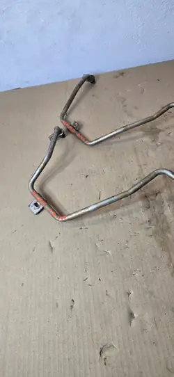 Oljeledningar OEM 8K0317818DM 8K0317817DM för Audi A4 B8