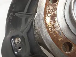 Moyeu de roue Mercedes-Benz A2473320200 - Avant droit