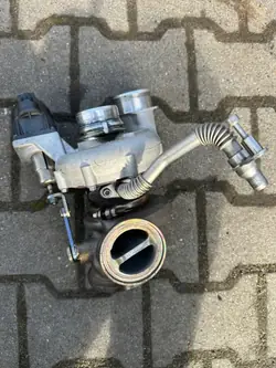 Käytetty BMW-turbiini OEM 7852372 M5 F90:lle