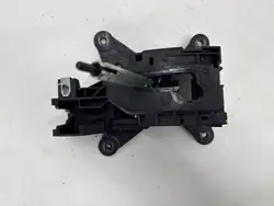 OEM 84069303 Capa de alavanca de mudanças Chevrolet Camaro 2016+
