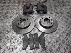 Bremsscheiben, Beläge & Bremssättel Vorne OEM