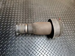 Linker Achterste Ophangingskussen BMW 5 TOURING (E61) OEM 37126766667