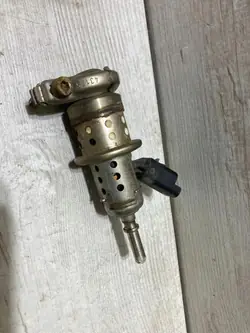 AdBlue-injector Citroen C3 Aircross 2019 OEM 9813930180