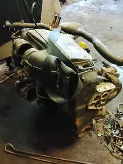 Moteur Opel Vivaro A 1.9 DCI OEM 12521081