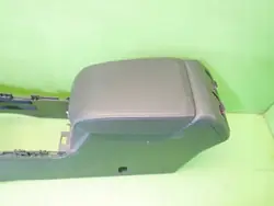 Keskikäytävän käsinoja OEM VW GOLF VII 12-16