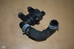 Vesipumpun letku Audi Porsche