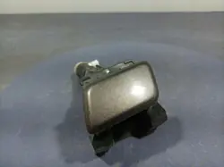 Lavafaros Mitsubishi OE OEM 37023 Lado izquierdo