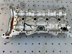 Couvercle de soupape Mercedes-Benz OEM A2700160205