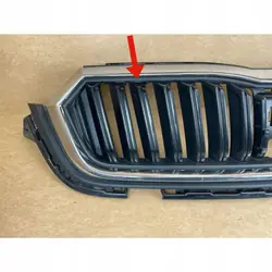 Grille de pare-chocs avant OEM 5E3807724 Skoda Octavia IV