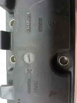 Couvercle de soupape OEM 9638897280 pour Citroen C5 1.8 16V