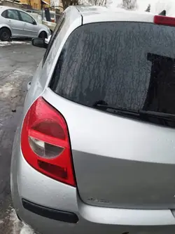 Takaluukku Renault Clio III HB 5D OEM XER6917 - Käytetty