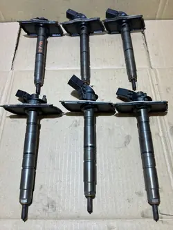 Iniettore AUDI A5 8T 2.7 TDI 059130277AP