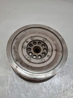 AUDI dubbelmassa vliegwiel 0B5105317E