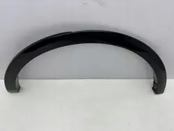 Ford Capri EV taka vasen lokasuojan lista OEM R2KB-R286D03-B