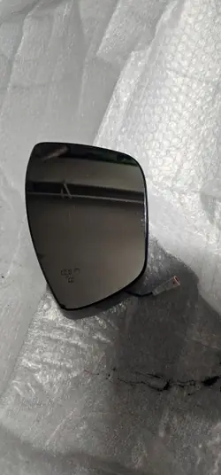 OEM 9839237980 Insert miroir gauche pour Peugeot 208
