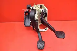 Kupplungs- & Bremspedale OEM 6777176 für BMW F10/F11