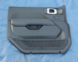 Jeep Wrangler JL Dörrklädsel OEM 6899986ABLP2 - Vänster Fram