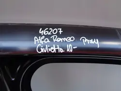 Pilar del umbral delantero derecho OEM 46207 Alfa Romeo