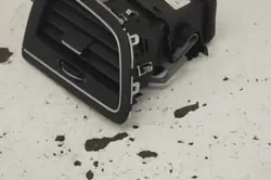 Grelha Ventilação Painel Esquerda Renault Koleos II 687618077R