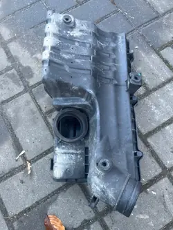 VW Skoda Seat Luftfiltergehäuse 036129611CD