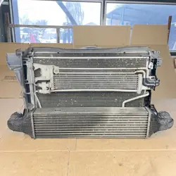 Chłodnice Wentylator Komplet Chłodnic Mercedes E350 W212 3.0 CDI Przed LIFT