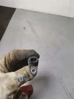 Sensor de posição do eixo de cames FBZ15696 Nissan 370Z 2016