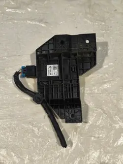 KIA SPORTAGE V Toter-Winkel-Sensor links 99140-R2020