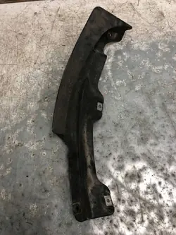 Fram vänster skärmbreddare Audi Q5 8R0853887B