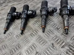 Vindrutetvättspump OEM 038130073BQ för VW