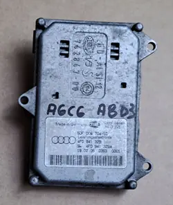 Module Commande Phare AUDI MODUŁ A8 D3 Q7 OEM