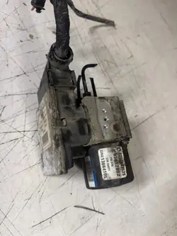 ABS-pumppu OEM 8200343525 Trafic Vivaro Primastar