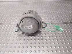 Mercedes-Benz CLS C218 Engine Mount Left A2122404117