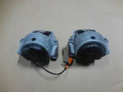 AUDI A4 A5 Q5 Moottorin tuki 8R0199381AN