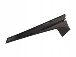 OEM 5H9827940B Höger Bakspoiler för VW Golf VIII