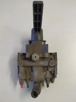 Válvula de elevação de reboque Haldex ()