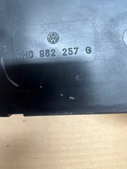 Centrale vergrendelpomp OEM 1H0962257G voor VW Golf 3