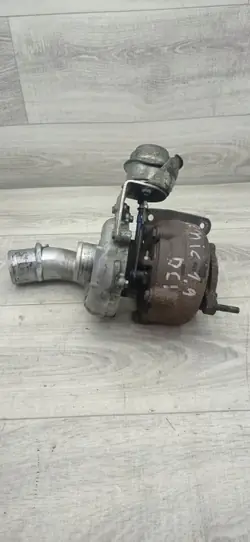 Renault OE Turbo OEM 8200114015 - 1.9 DCI 120hv