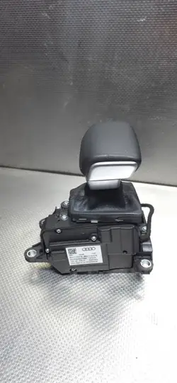 Audi A4 B9 Funda Palanca Cambios OEM 8W1713041E