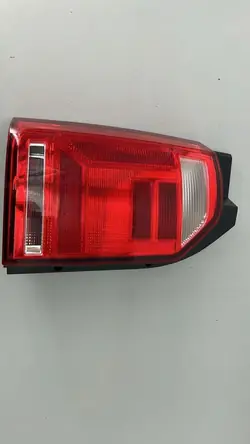 Luz trasera VW Transporter T6 2015-2019 Izquierda