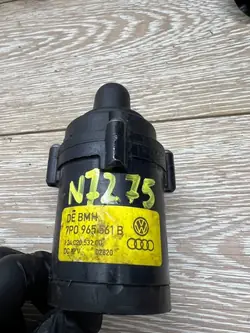 Webasto cirkulationspump OEM 7P0965561B för VW Touareg II