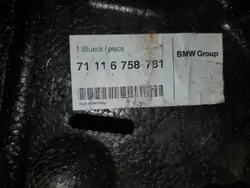 BMW 5 Touring E61 bagageutrymmesskum OEM 71116758781