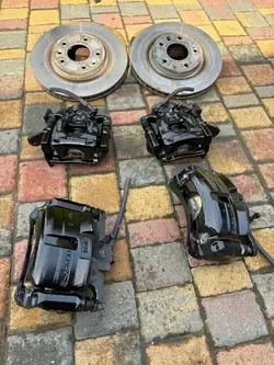 Kit de travões OEM 41001-4EA0A Dianteiro e Traseiro Nissan Qashqai