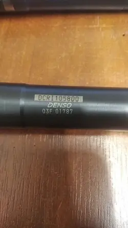 Injecteur de Carburant Denso DCRI105800 Ford
