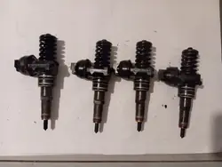 Einspritzpumpe OEM 03813073AG für VW Golf V